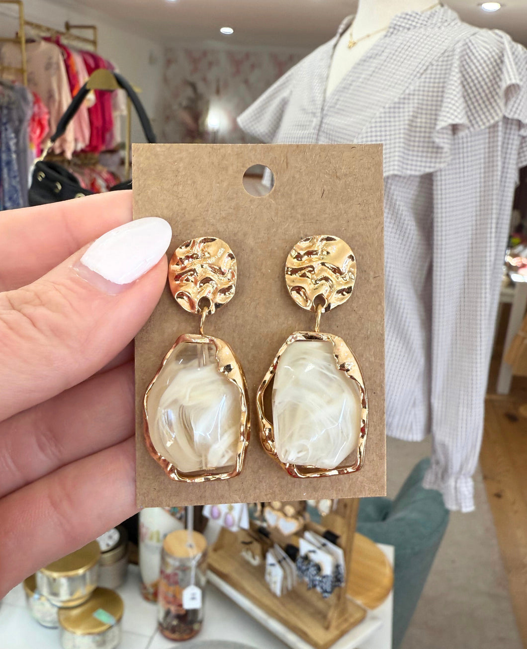 Gold resin earrings