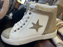 Load image into Gallery viewer, Fay Star Shoe
